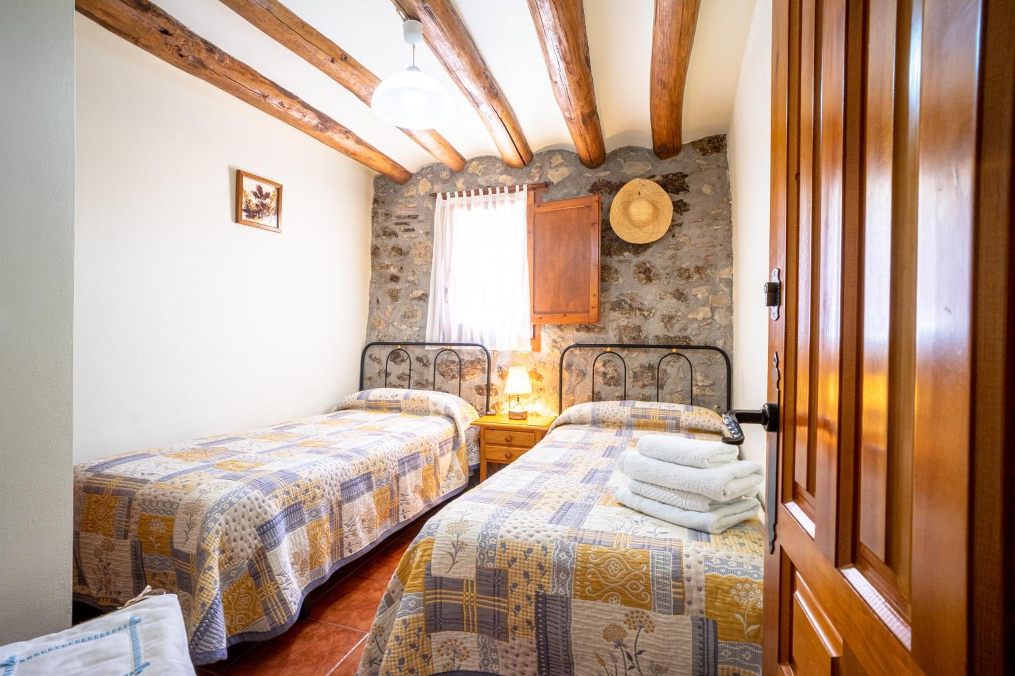 Affittacamere Casa Enduella Morella Esterno foto